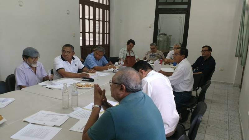 Featured image for “Reunión de trabajo Comité Ejecutivo. Propuesta Estatuto APAUADY”